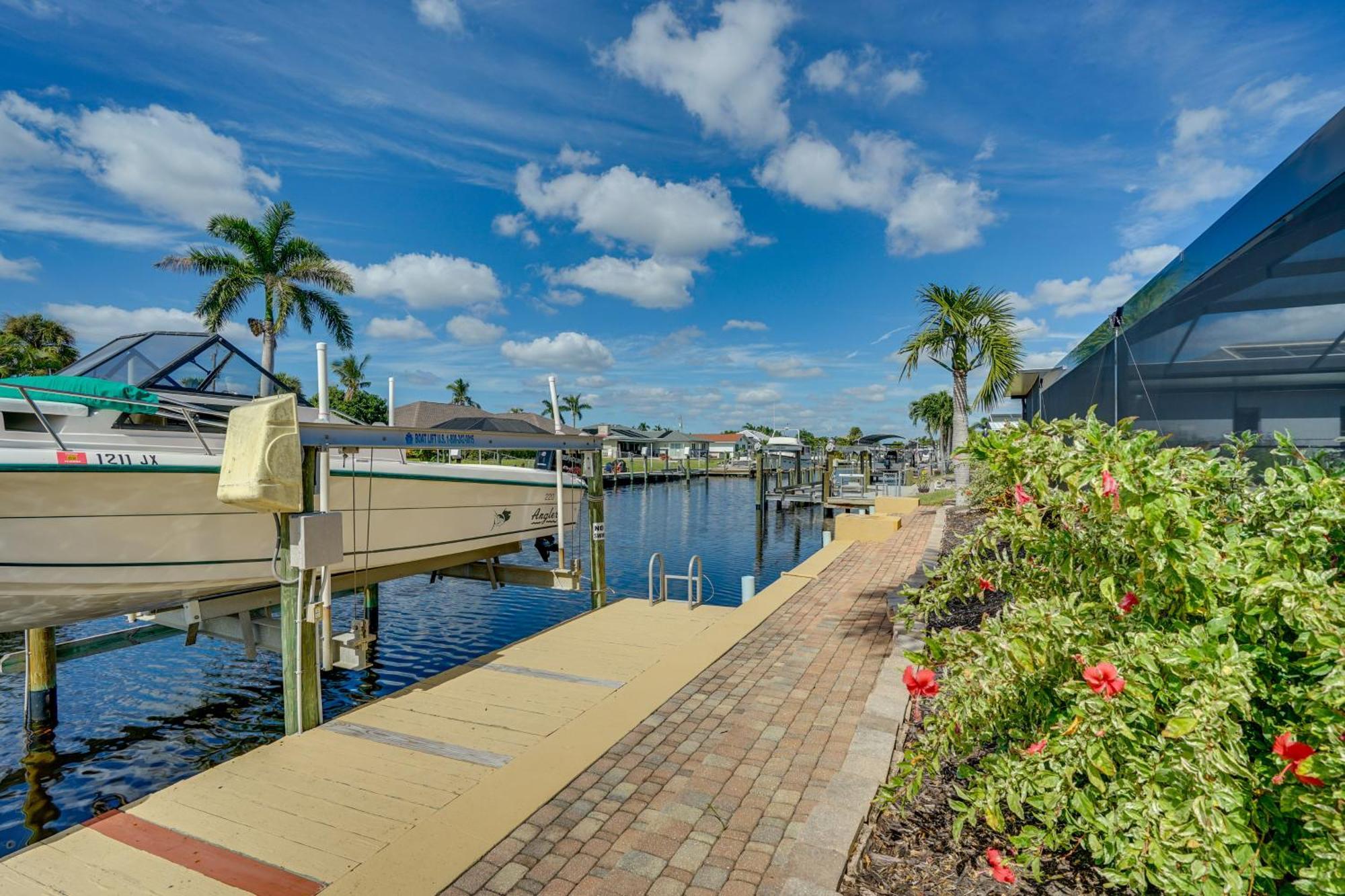 Beachy Cape Coral Home - Swim, Fish, Boat! Exteriér fotografie